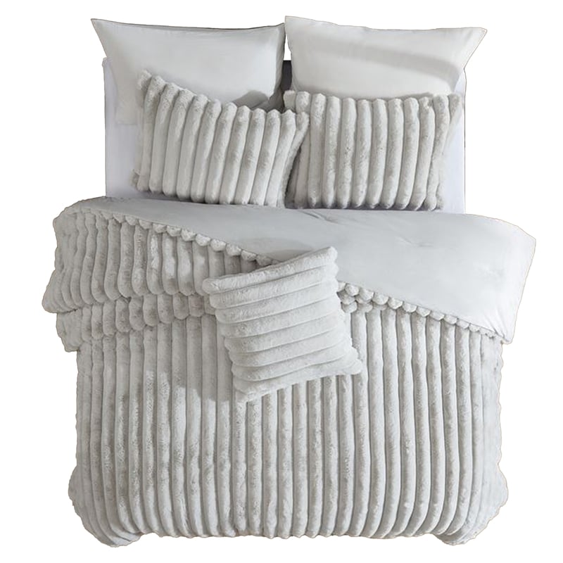 Sieno 4pc King Comforter Set, White Faux Fur and Micro Mink Backing