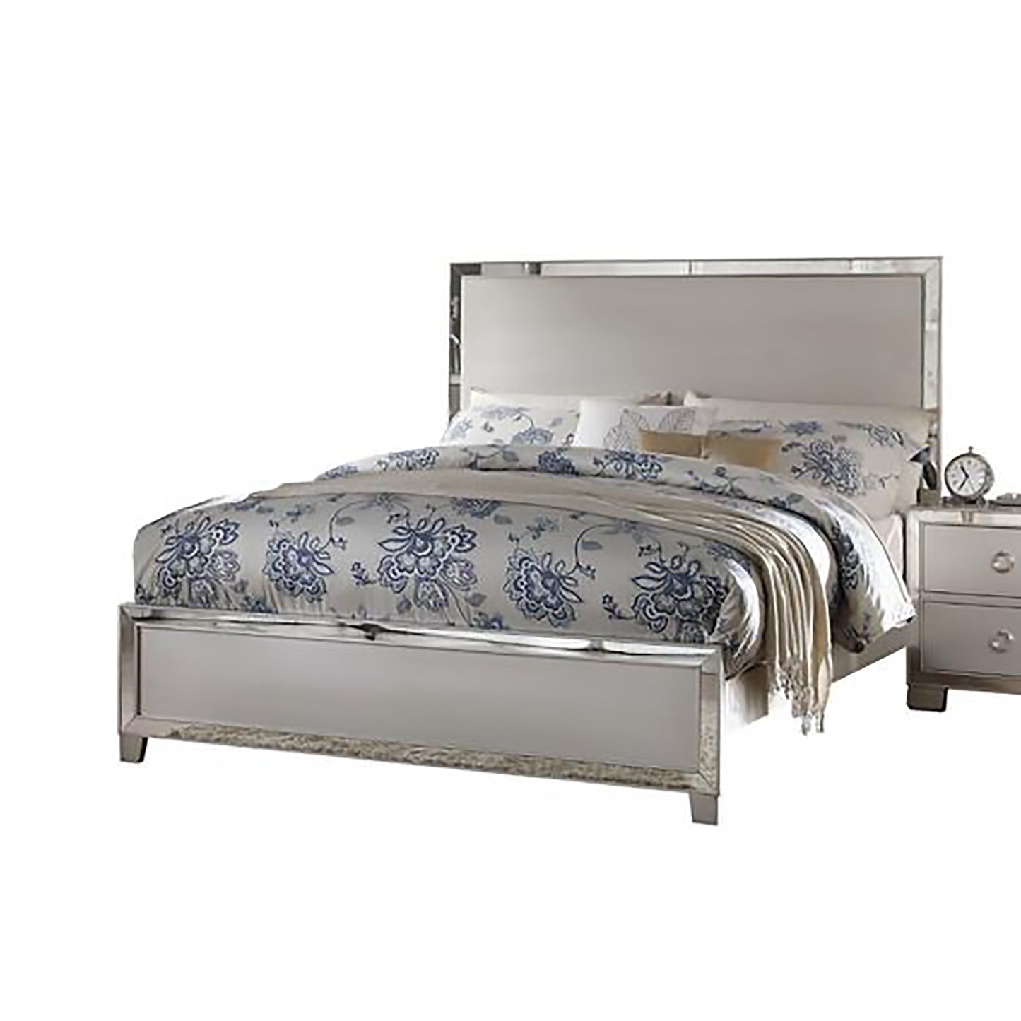 Stylish And Deluxe Queen Size Panel Bed, Silver — Chic Home-Decor