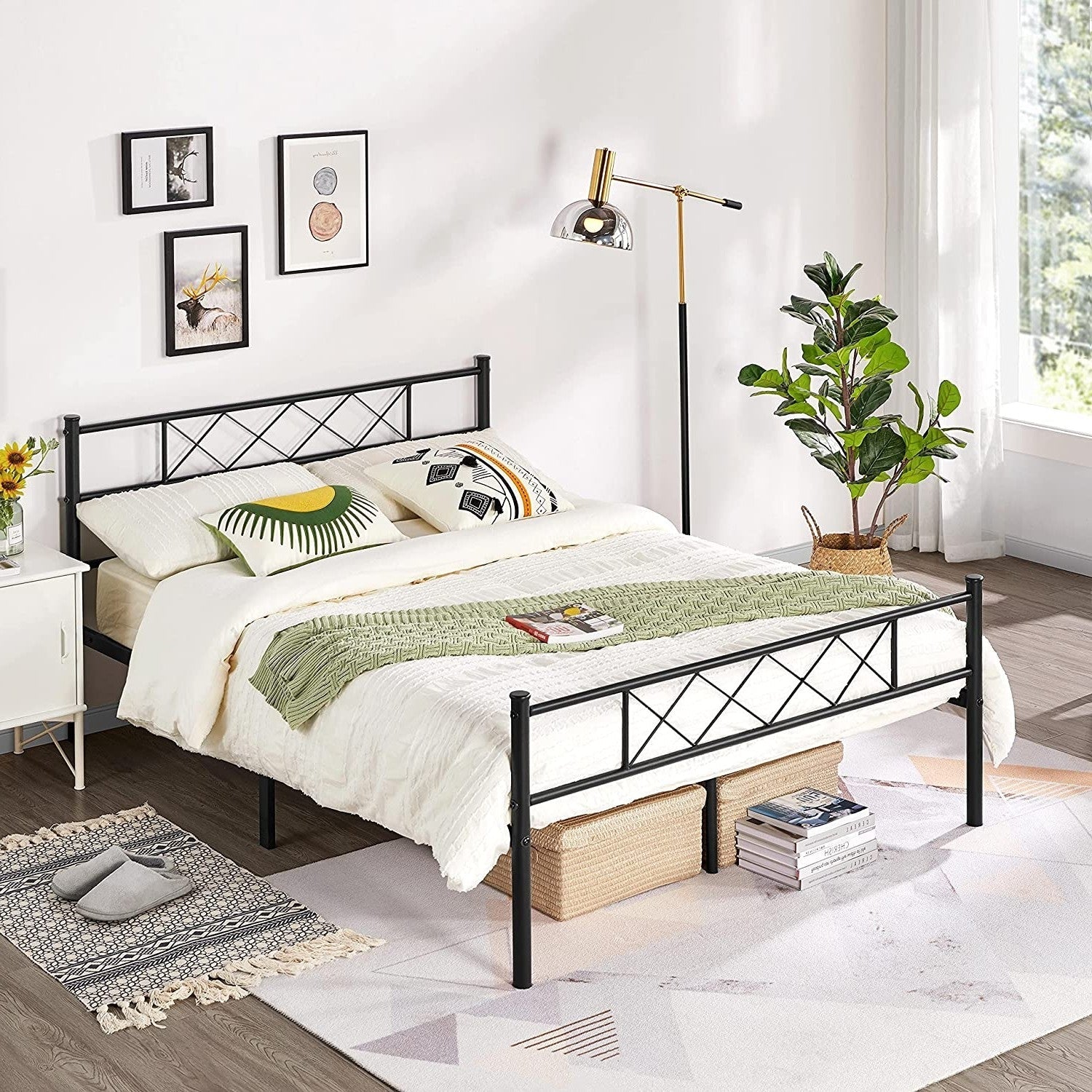 Queen Size Traditional Powder Coated Slatted Metal Platform Bed — Chic Home-Decor