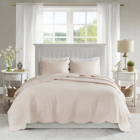 Full/Queen Size 3 Piece Reversible Scalloped Edges Microfiber Quilt Set in Blush — Chic Home-Decor