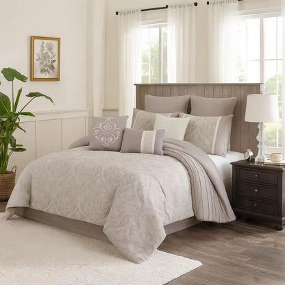 King Size 10 Piece Fabric Comforter Set with Medallion Prints, White