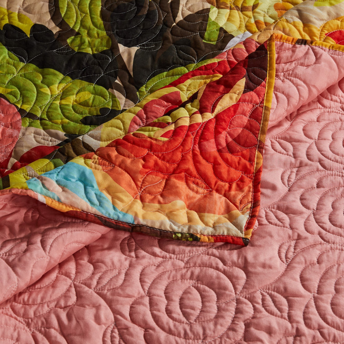 Dahl 3 Piece Queen Quilt Set, 2 Pillow Shams, Polyester Fill, Multicolor