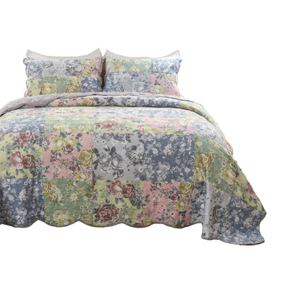 Eni 3 Piece Queen Cotton Quilt Set, Vibrant Pastel Blue Flowers, Scalloped