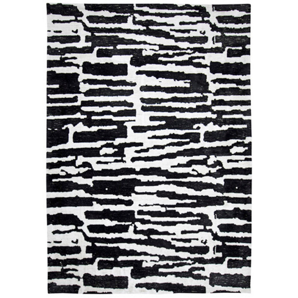 Shawn 5 x 7 Area Rug, Black White Abstract Pattern Polyester