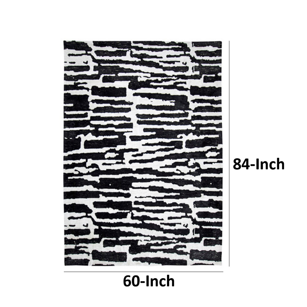 Shawn 5 x 7 Area Rug, Black White Abstract Pattern Polyester