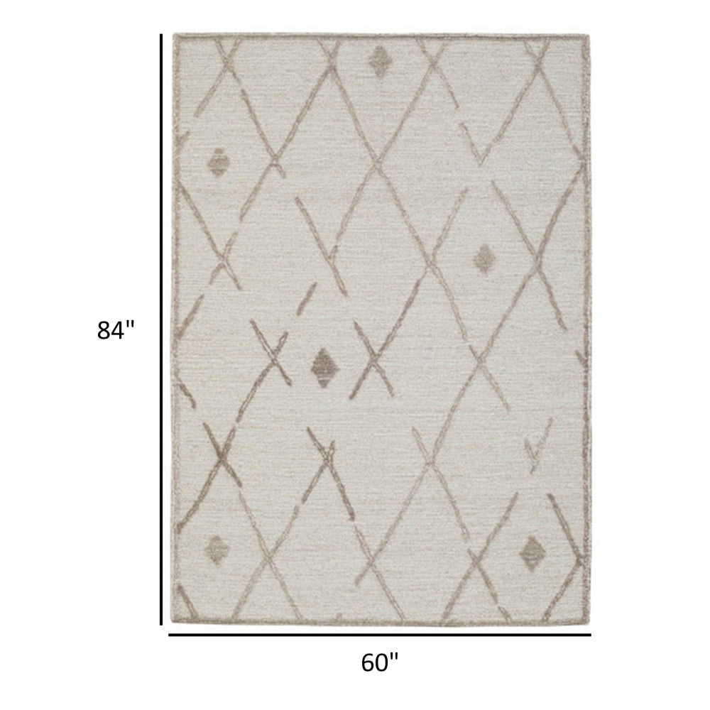 Hima 5 x 7 Area Rug, Geometric Pattern