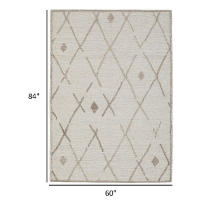 Hima 5 x 7 Area Rug, Geometric Pattern