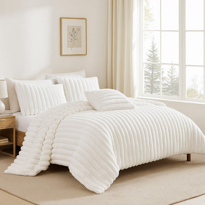 Sieno 4pc King Comforter Set, White Faux Fur and Micro Mink Backing