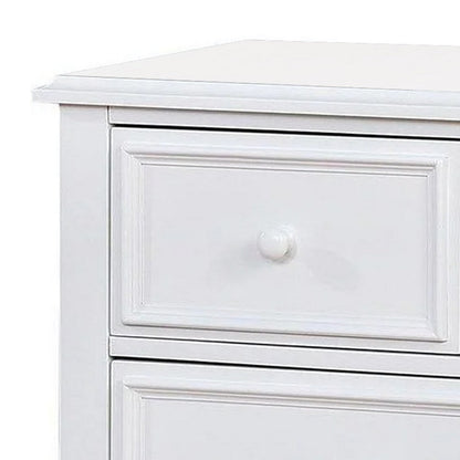 Kny Wide Dresser, 7 Drawers, Turned Feet, Traditional White Solid Wood