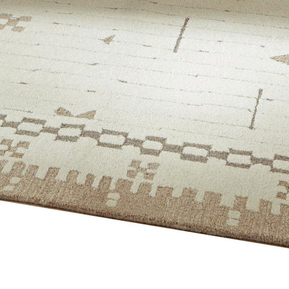 Dotty Medium Area Rug, Taupe Geometric Border Design, Cream Wool 5 x 7