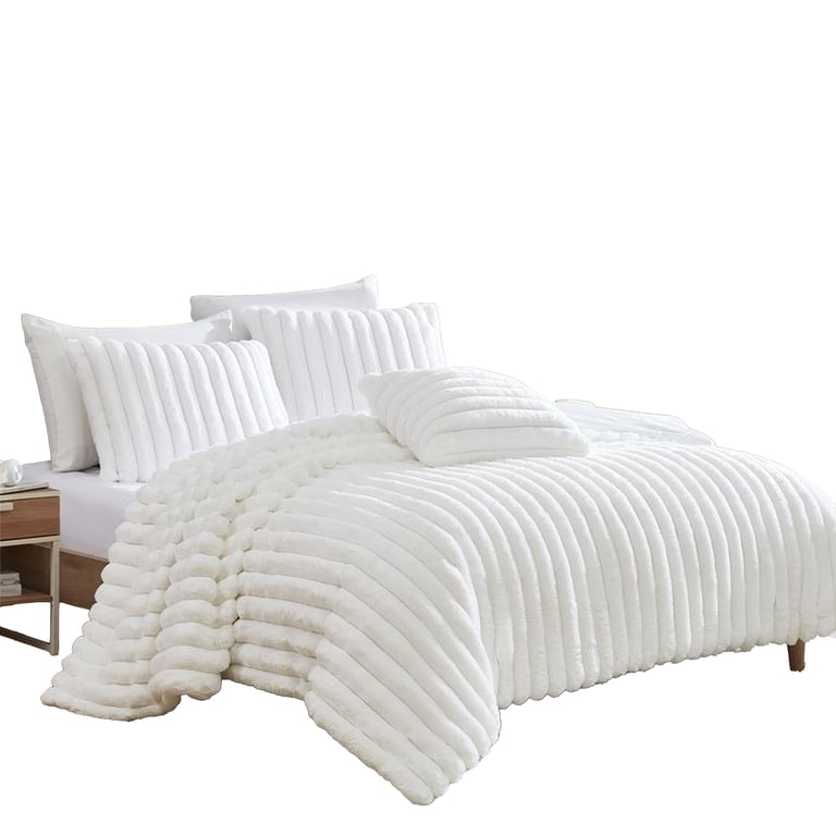 Sieno 3pc Twin XL Comforter Set, White Faux Fur and Micro Mink Backing