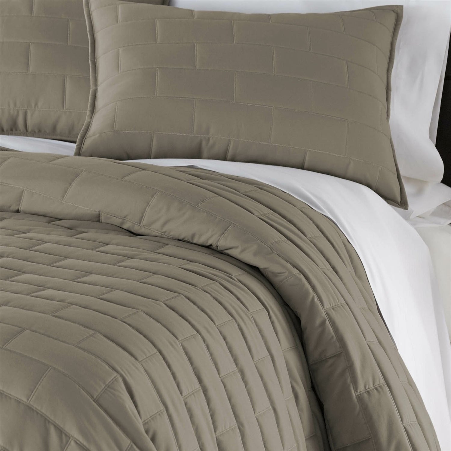 King/Cal King Modern Brick Stitch Microfiber Reversible 3 Piece Comforter Set in Taupe — Chic Home-Decor