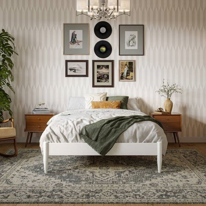 Full Size Solid Hardwood Victorian Style White Platform Bed