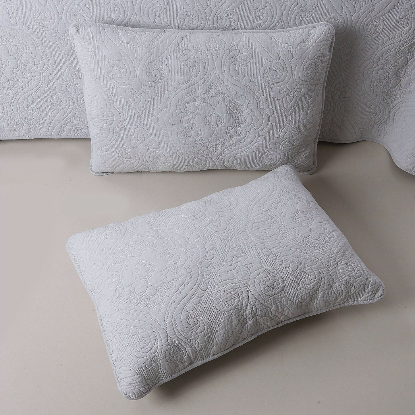 King size 3-Piece Cotton Bedspread and Shams Set in Grey Quilted Damask Pattern