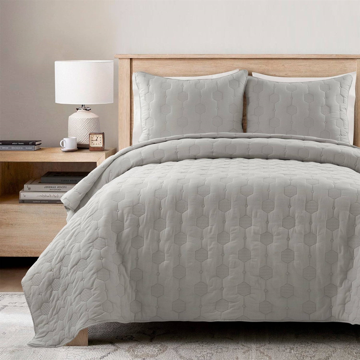 Full/Queen Hexagonal Pattern Lightweight Grey Textured Cotton 3 Piece Quilt Set — Chic Home-Decor