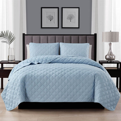 2-Piece Light Blue Microfiber Reversible Diamond Quilt Set – King/Cal King