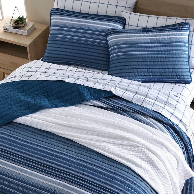 King Size Coastal Blue Stripe Reversible Cotton Quilt Set — Chic Home-Decor