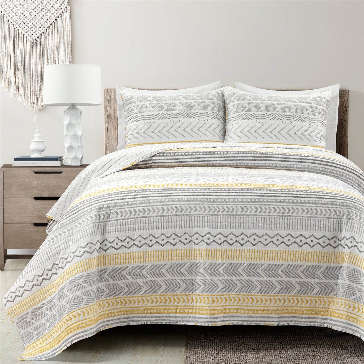 King Scandinavian Grey/Yellow/White Chevron Stripe Reversible Cotton Quilt Set — Chic Home-Decor