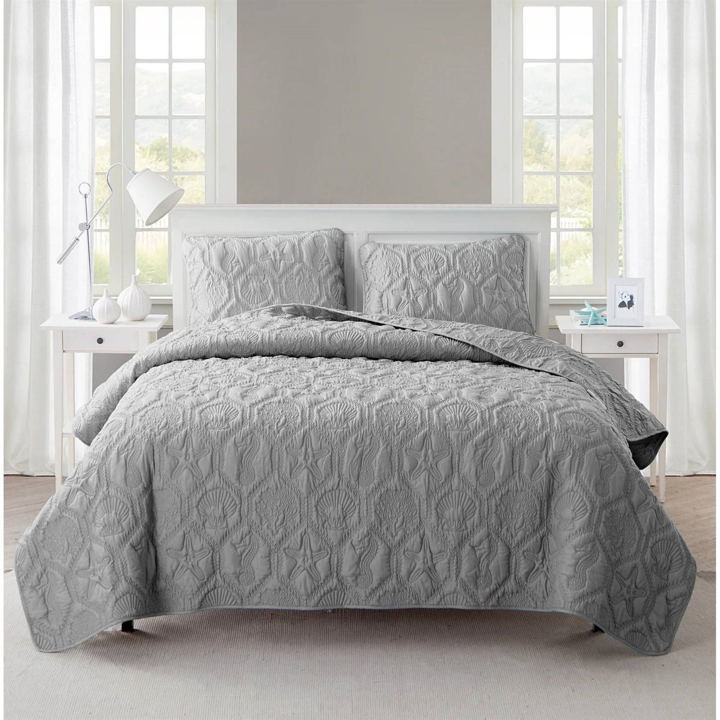 Queen Coastal Beach Embossed Starfish Seashell Seahorse Grey 3-Piece Quilt Set — Chic Home-Decor