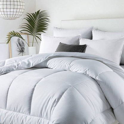 Queen Size All Seasons Soft White Polyester Down Alternative Comforter — Chic Home-Decor