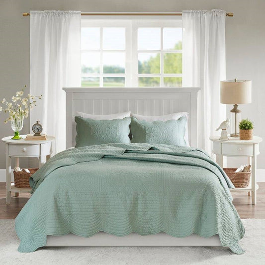 King Size 3 Piece Reversible Scalloped Edges Microfiber Quilt Set in Seafoam — Chic Home-Decor