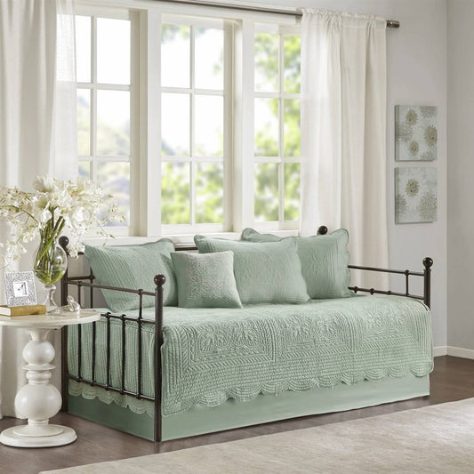 6-Piece Farmhouse Seafoam Green Daybed Cover Bedding Set with Scalloped Edges — Chic Home-Decor