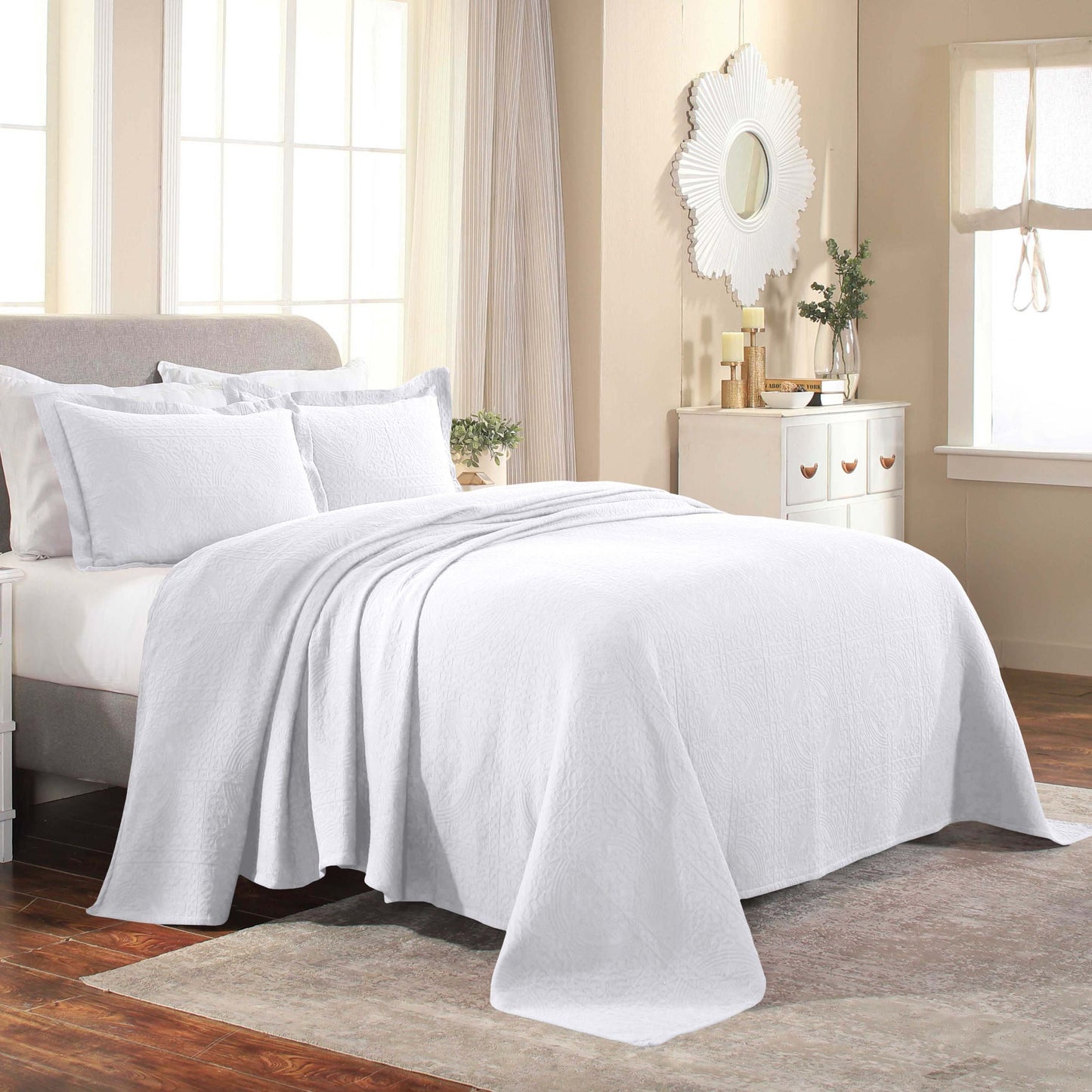 Hamburg 7 Piece King Size Comforter Set with Textured Details The Urban Port, White