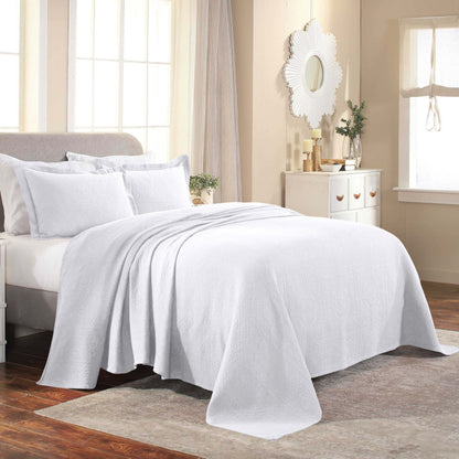 Hamburg 7 Piece King Size Comforter Set with Textured Details The Urban Port, White