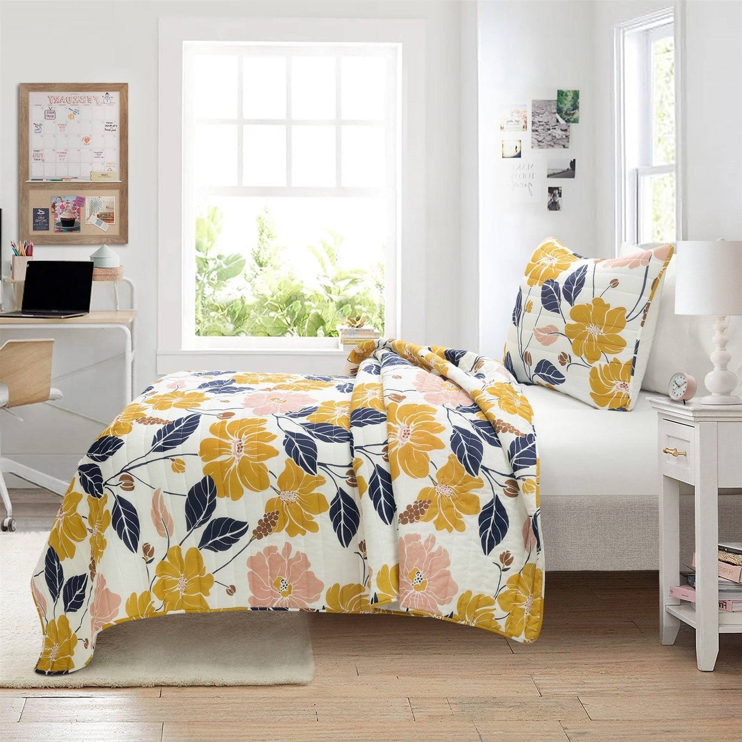 Twin/Twin XL Orange Yellow Pink Navy Blue Floral Flowers Lightweight Quilt Set — Chic Home-Decor