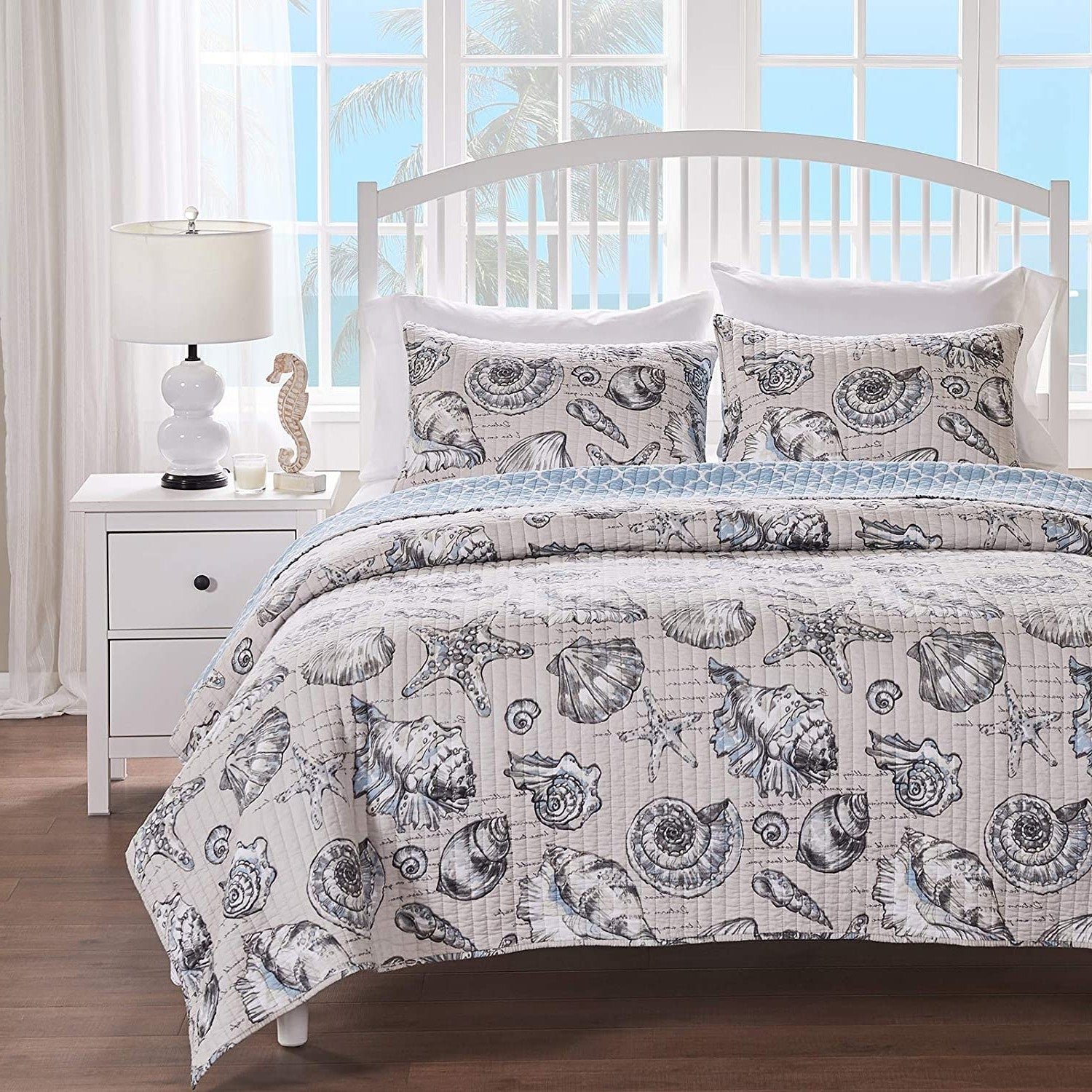 Twin/Twin XL size 2 Piece Microfiber Beach Shells Coastal Reversible Quilt Set — Chic Home-Decor
