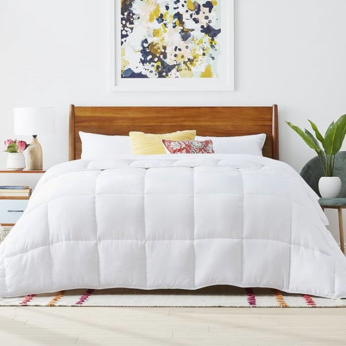 Twin Size Cozy All Seasons Plush White Polyester Down Alternative Comforter — Chic Home-Decor