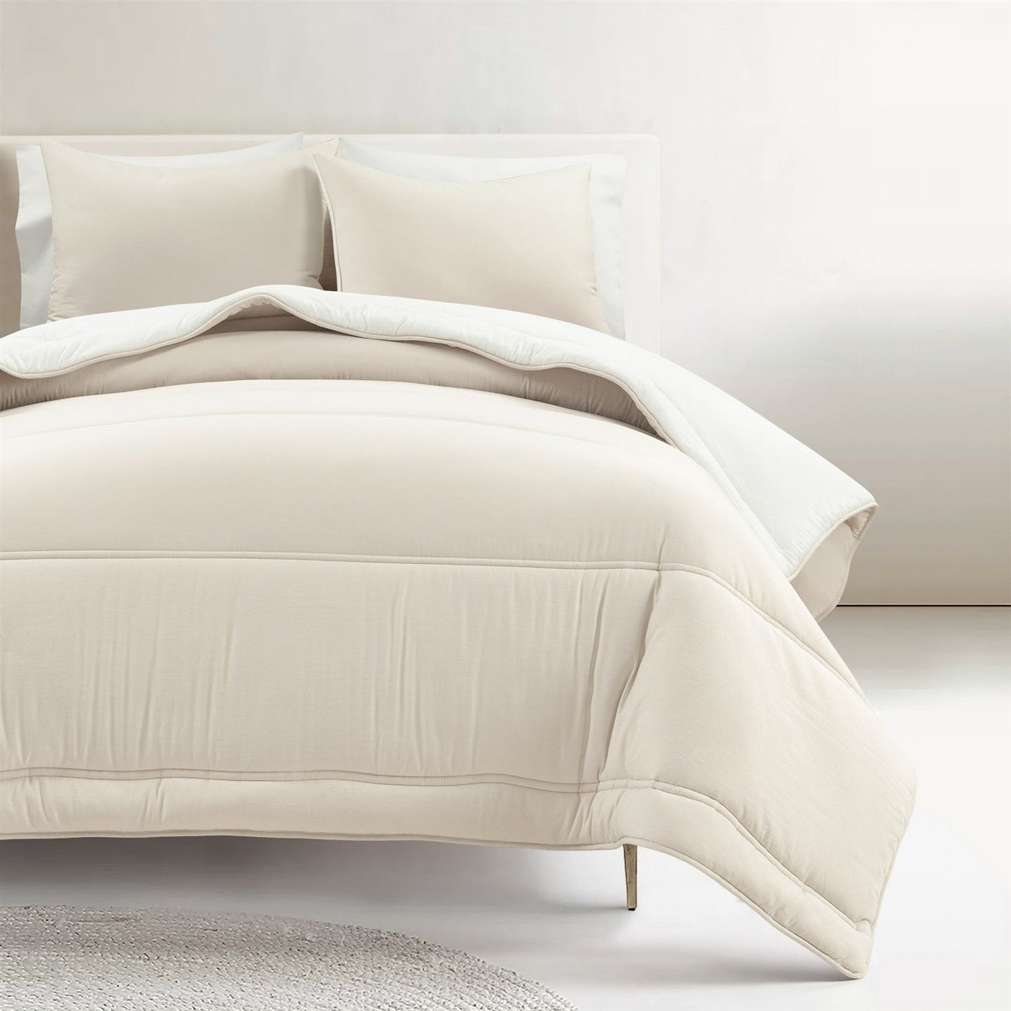 Twin/XL Soft Lightweight Reversible Quilted Comforter Set in White/Beige — Chic Home-Decor