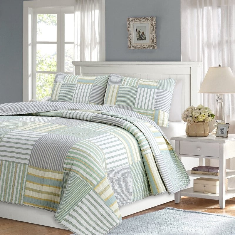 Twin Size Soft Reversible Patches 100% Cotton Quilt Set — Chic Home-Decor