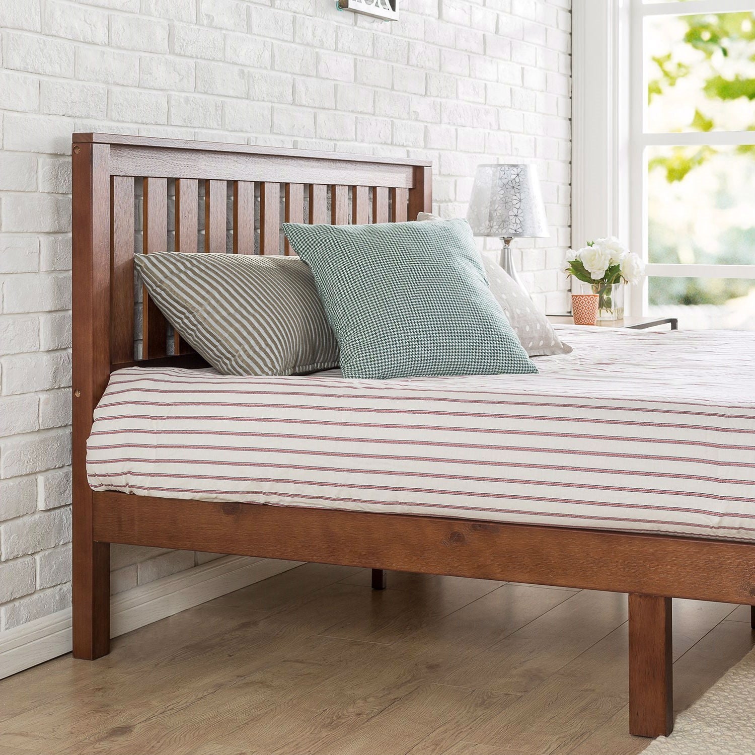 FastFurnishings queen size mission-style solid wood platform bed frame with headboard in espresso finish