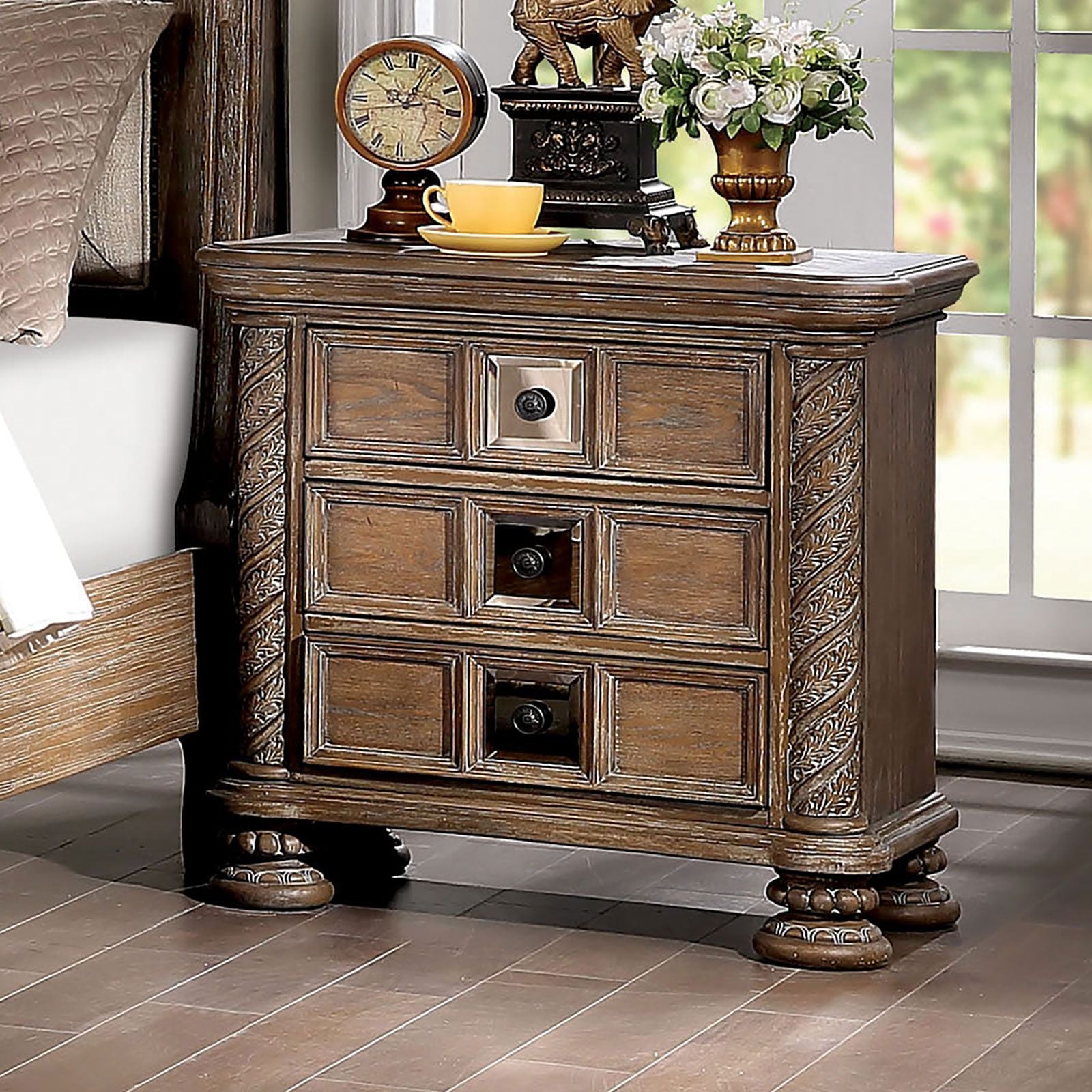 Nightstand, solid wood with a rustic natural finish, 3-drawer bedside table with bronze round knobs and carved sides