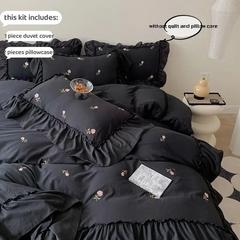 White Ruffled Duvet Set
