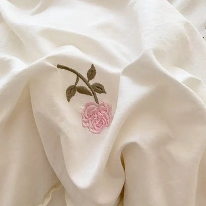 White Ruffled Duvet Set