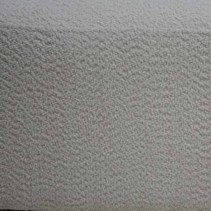 537087541
