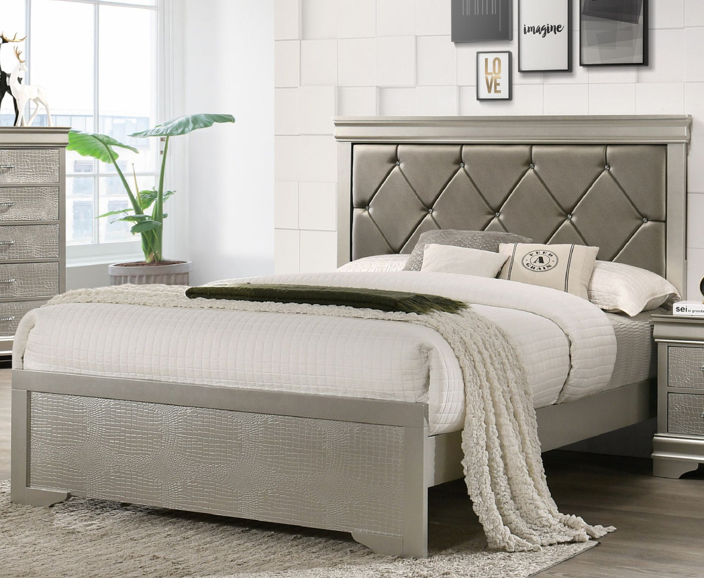 Modern 1pc Beige Champagne Finish Queen Size Panel Bed Wooden – photo 1 of 6