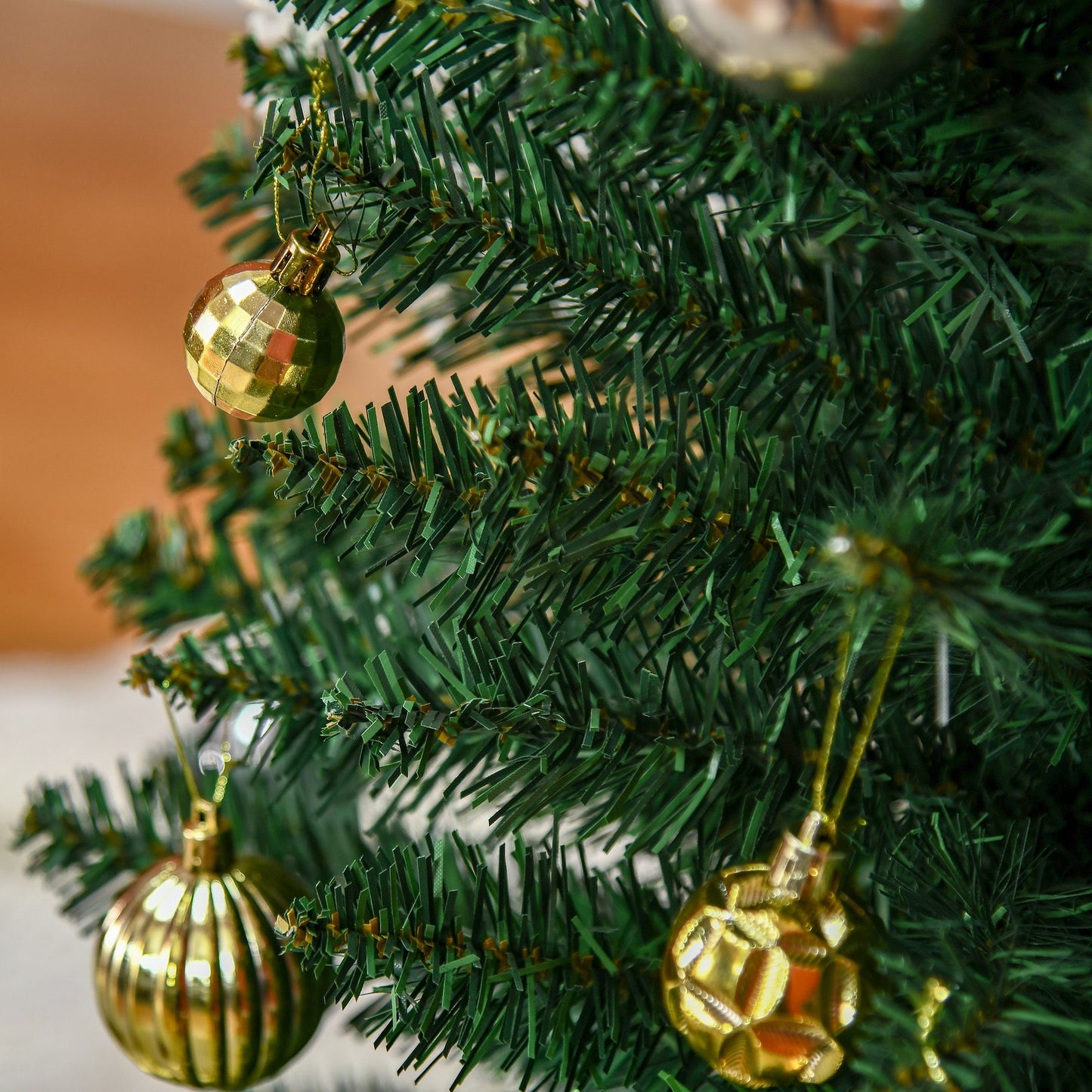 555741731