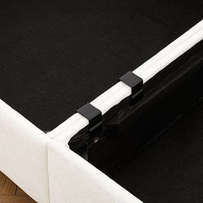 561276031