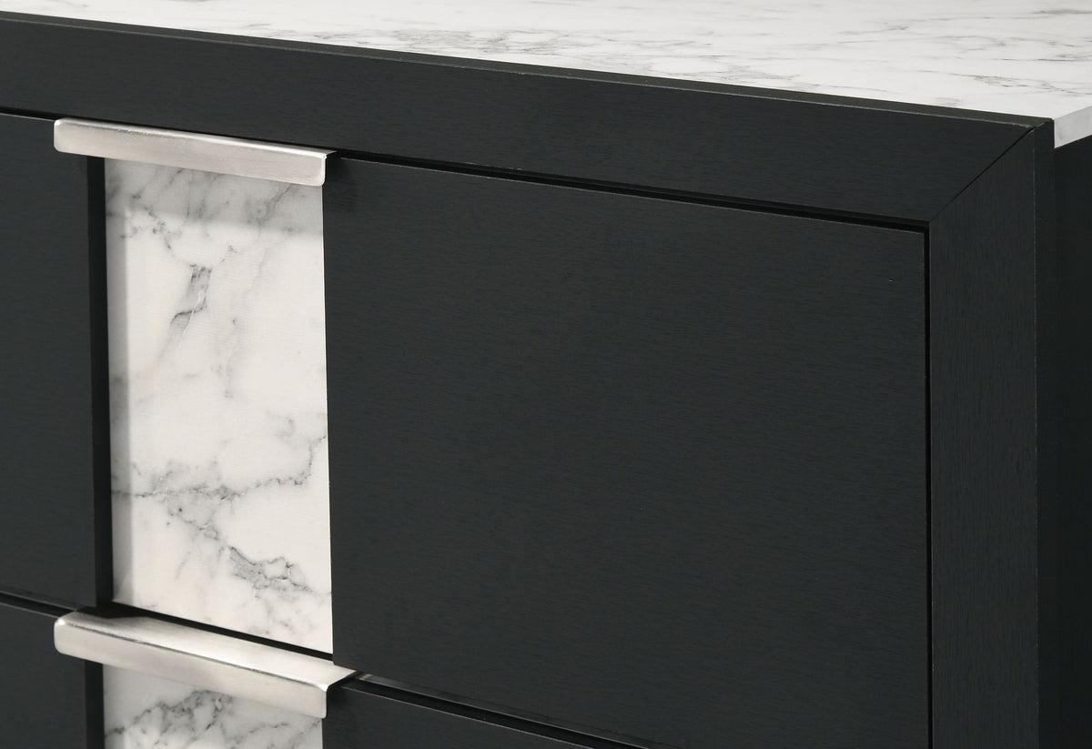 537095891