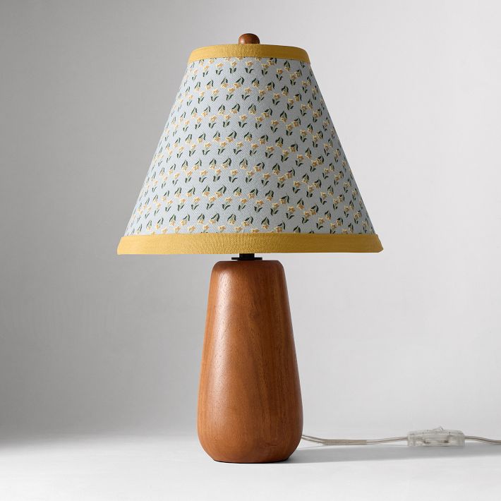 Chamberlain Table Lamp