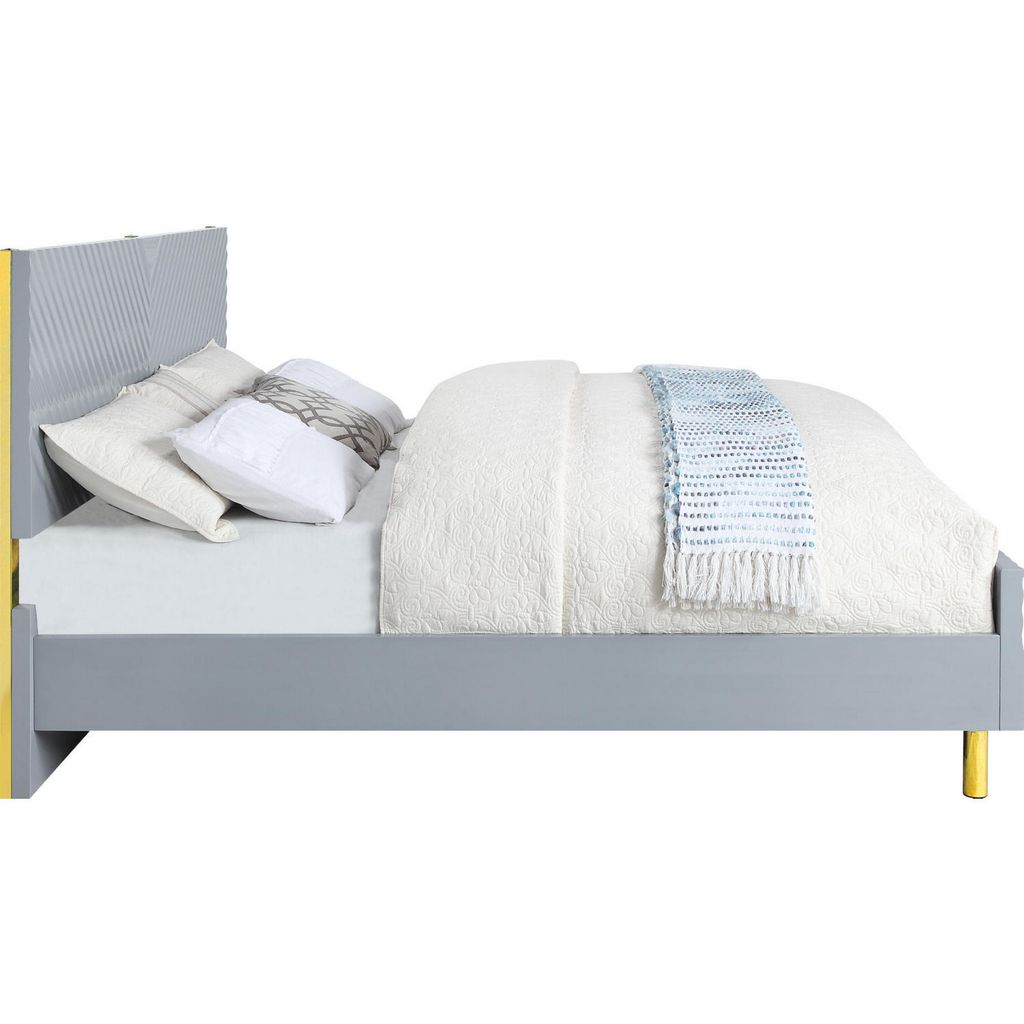 Tyra Modern King Bed, Panel Headboard, Luxury Textured Chevron, Gray, Gold - View 4